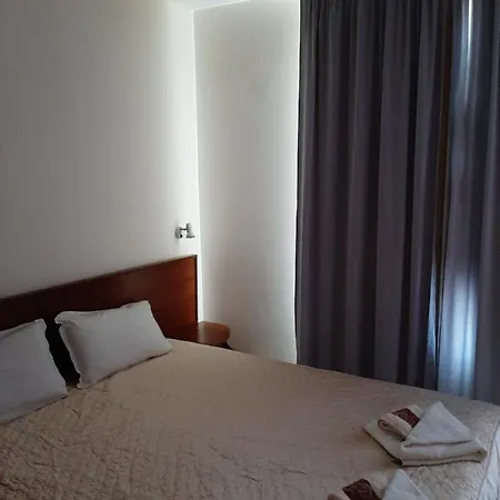 Луксозен Апартамент Apartamento *