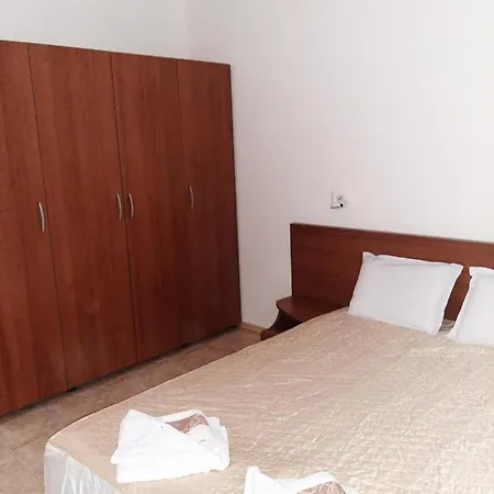 Луксозен Апартамент Apartamento