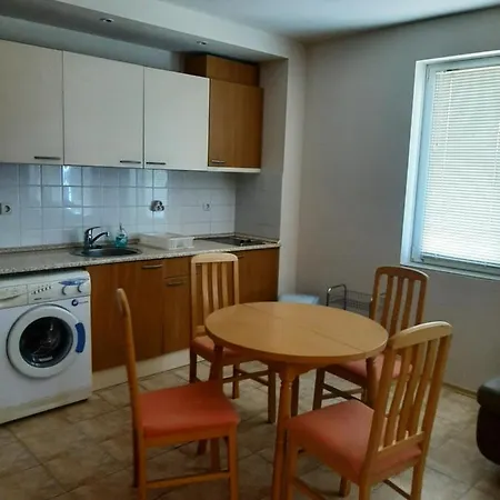 Луксозен Апартамент Apartamento
